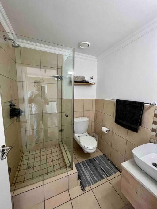 Modern, Trendy And Comfortable 2 Bedroom Apartment In Cape Town Cidade Do Cabo Exterior foto