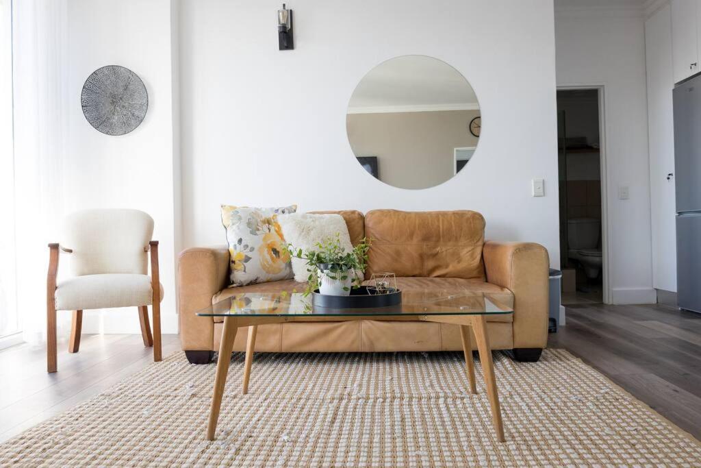 Modern, Trendy And Comfortable 2 Bedroom Apartment In Cape Town Cidade Do Cabo Exterior foto